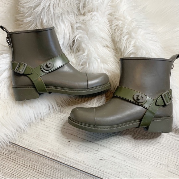 Coach Olive Short Rain Boots 8